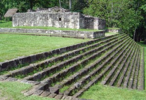 quirigua acropolis2